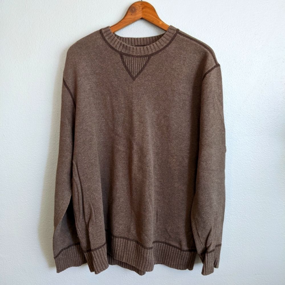 Eddie
Baure Pullover